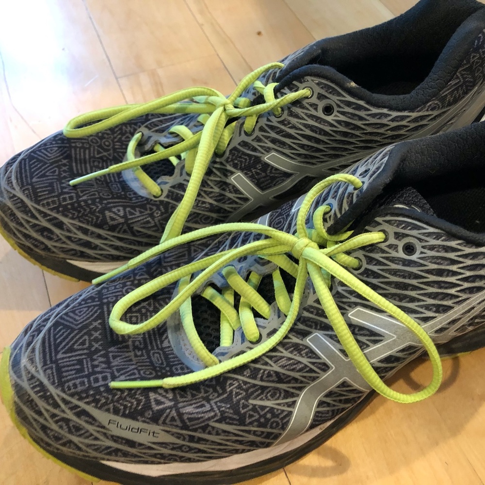 Asics Men's Tennis Shoe